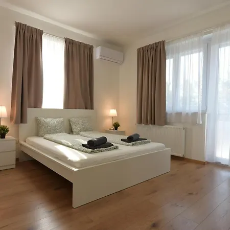 Leaf Song Apartment Budapest