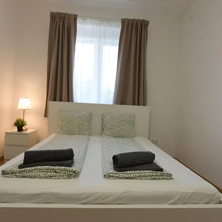 Leaf Song Apartment *